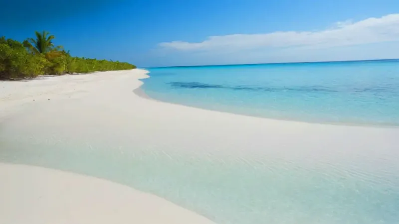 Un paraíso solitario de aguas cristalinas